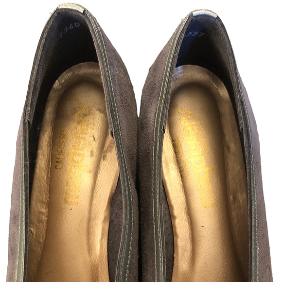 California Magdesians Silver Suede Flats size 10 1/2 - Picture 7 of 11